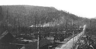 Fromme with smoking land 1910