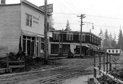 LV centre 1913