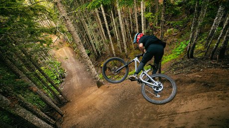 Commencal partners with Whistler